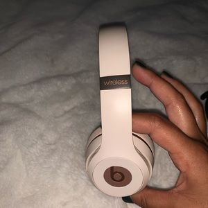Beats Solo Wireless 3